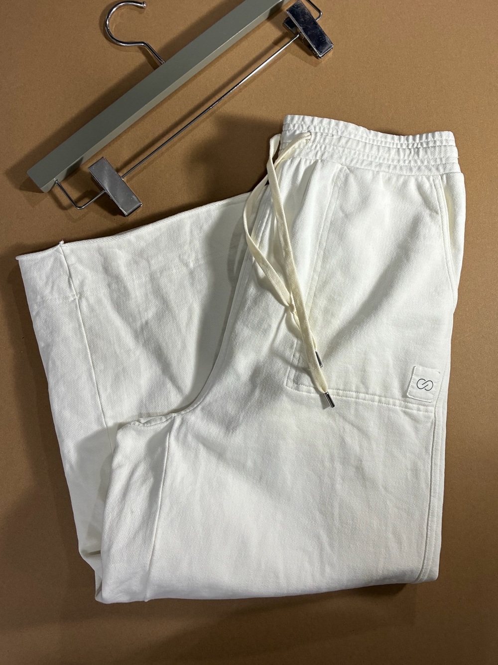 CALIA HIGH RISE CROPPED PANT - Picture 15 of 15